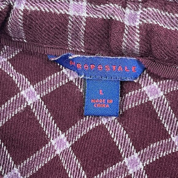 Aeropostale Button Up Shirt Womens Large Red Plaid Long Sleeve Pocket - Picture 2 of 9